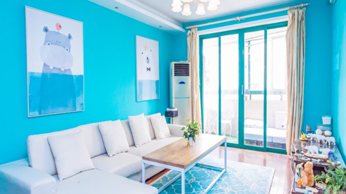 AAA护眼灯真的管用吗？？客厅装什么灯悦目？？